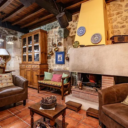 Apartahotel Montecaoru - Aptos. Y